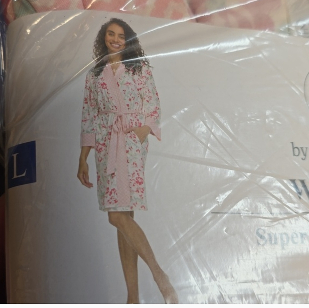 Flora Nikrooz Pink and Red Wrap Robe - Picture 2 of 4